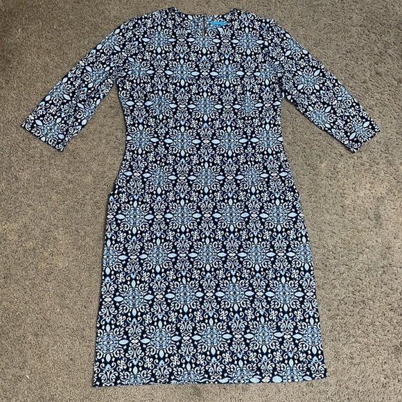 J. McLaughlin Catalyst 3/4 Sleeve Crew Neck Catalina Cloth Dress Blue Medallion - Picture 2 of 8